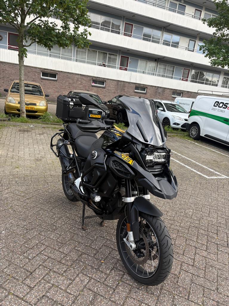BMW R1250 GS Adventure 40 Years, 2 cilinders, Motorrijbewijs A, Particulier, Meer dan 35 kW