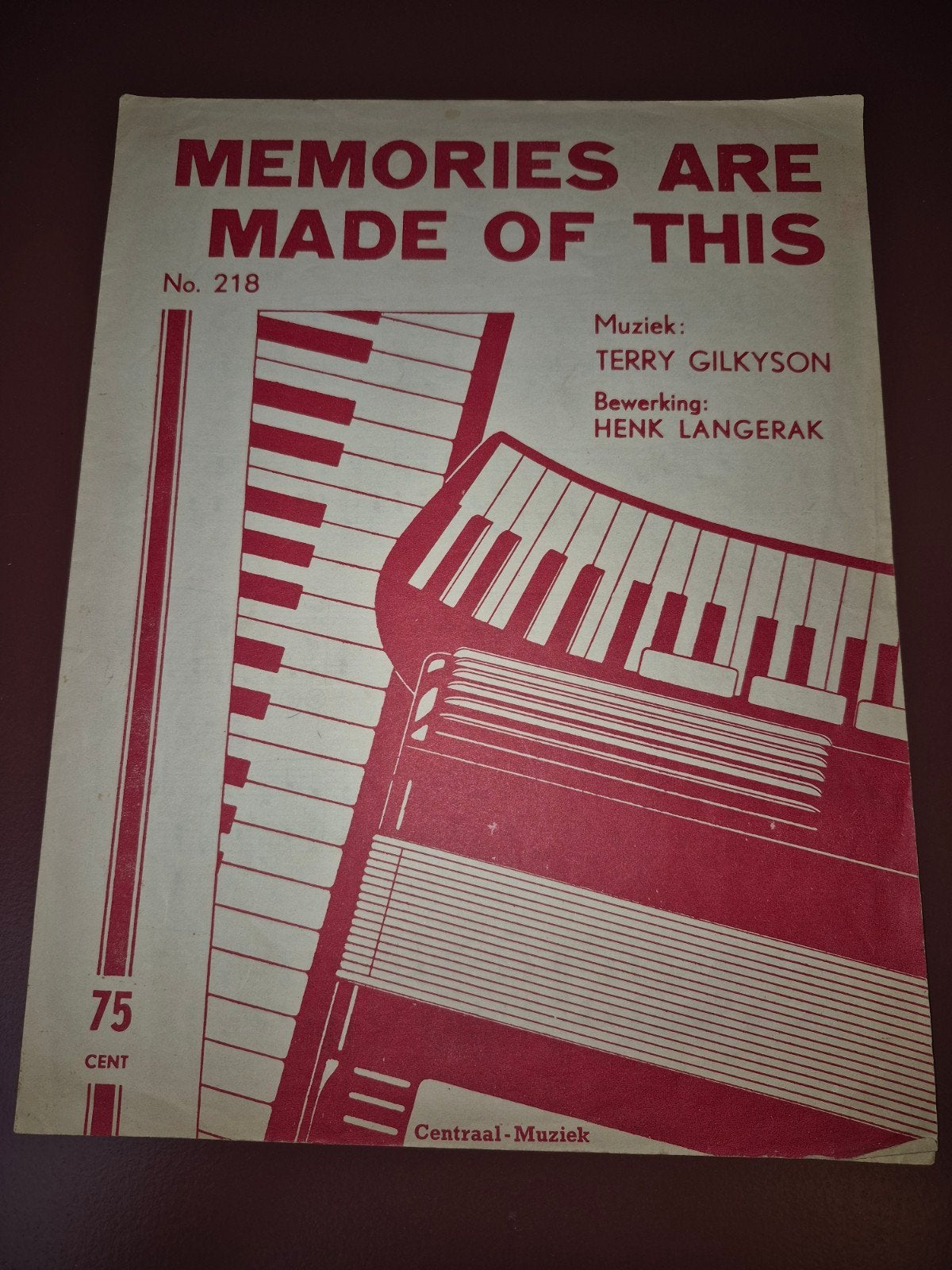 Memories Are Made Of This - Bladmuziek Accordeon/Piano, Gebruikt, Accordeon, Ophalen of Verzenden, Thema
