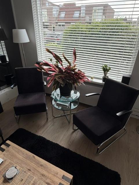 Gispen Fauteuil 405 Zwart 2x met bijzettafel GT425, Ophalen, Minder dan 75 cm, Design, Zo goed als nieuw