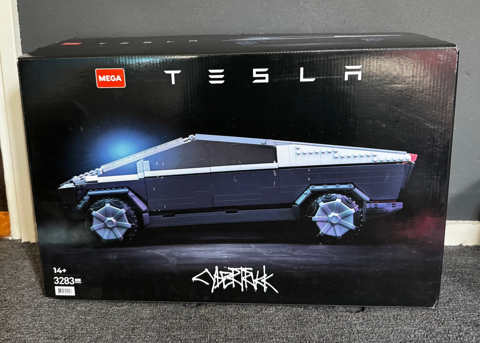 Tesla cybertruck, Ophalen, Zo goed als nieuw, Overige merken