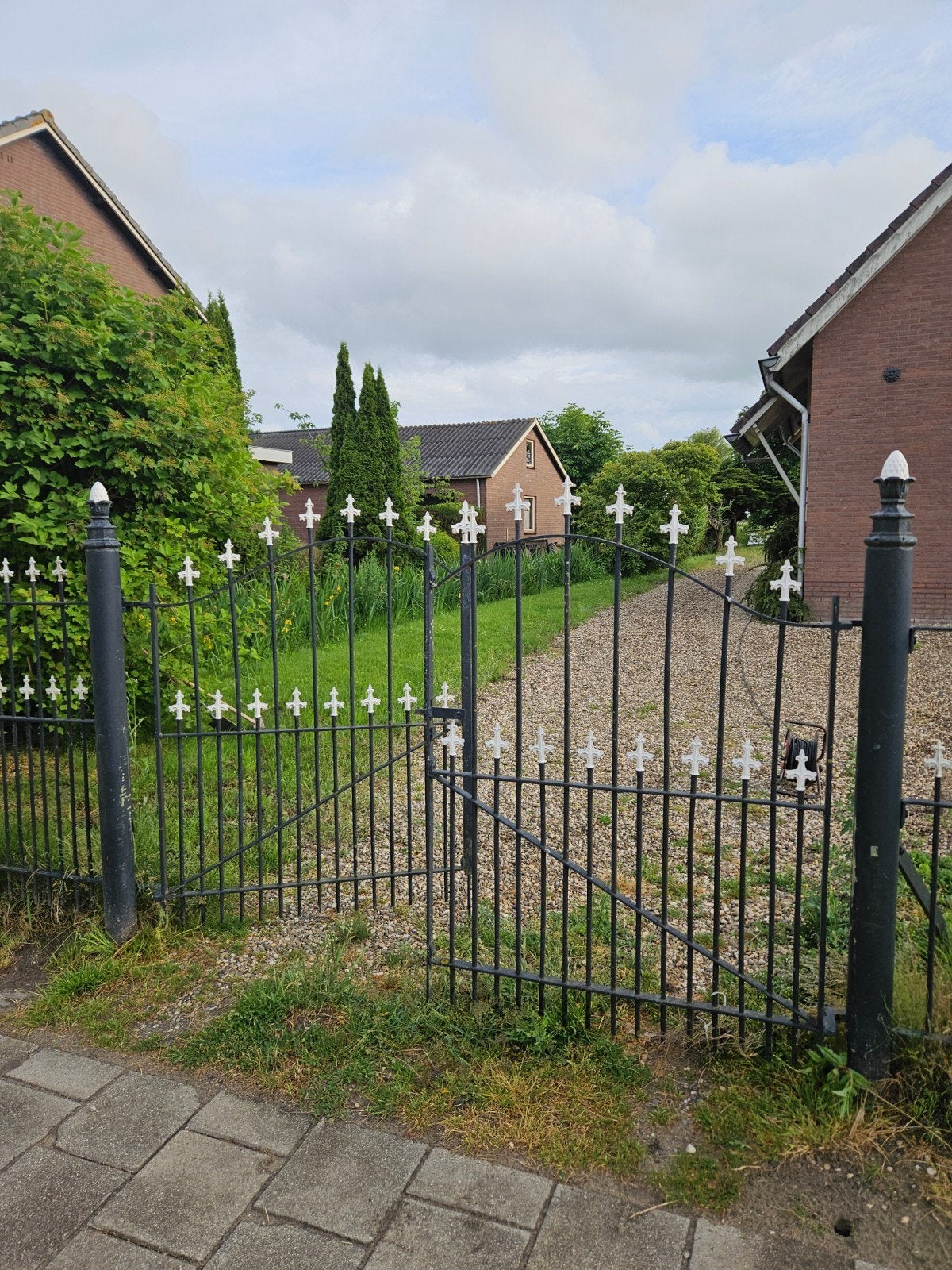 Stalen (draai)hek., Tuin en Terras, Tuinhekken en Hekwerk, Met poort, Gebruikt, Ophalen of Verzenden, Sierhekwerk