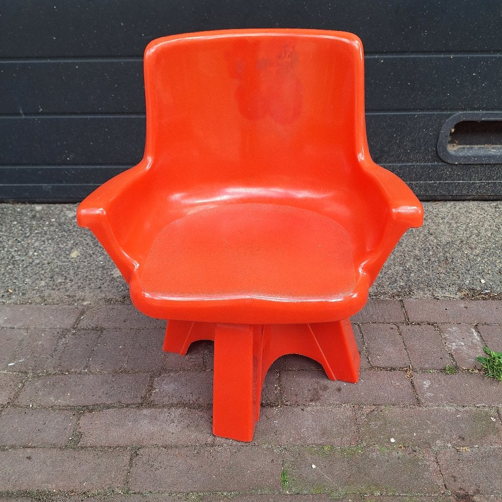 Kunstof Stoeltje / Zitting is Draaibaar / Amerikaans, Kinderen en Baby's, Kinderkamer | Tafels en Stoelen, Gebruikt, Stoel(en)