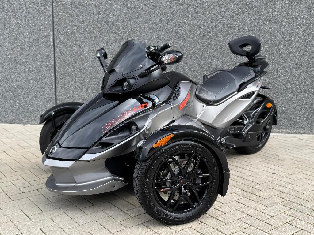 BRP CAN-AM Spyder RSS | LED | 2-zits | Sportuitlaat | USB, Motoren, 2 cilinders, Meer dan 35 kW, 999 cc