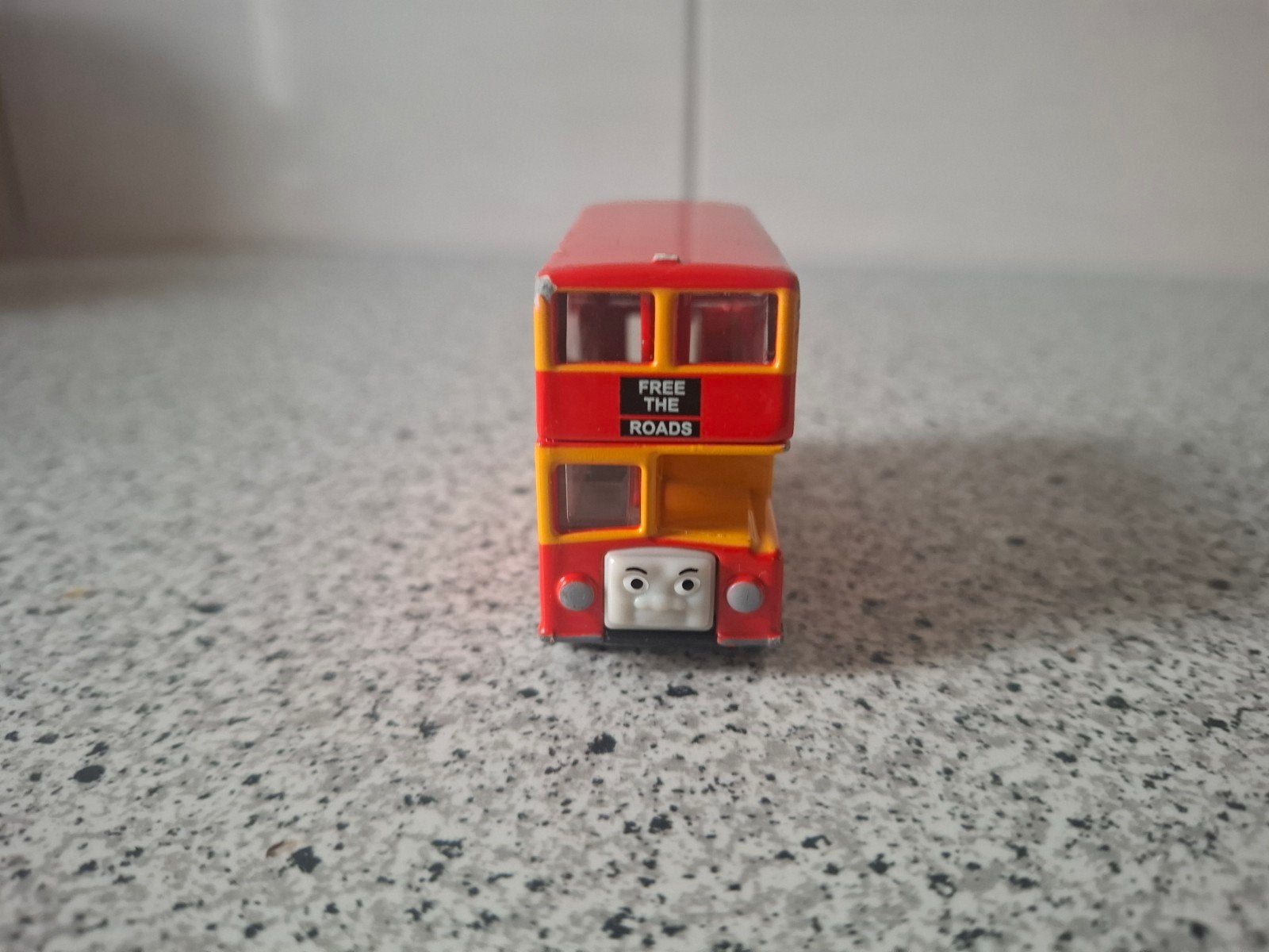 Bulgy de Bus (Thomas de Trein) - Speelgoedbus, Ophalen of Verzenden, Gebruikt