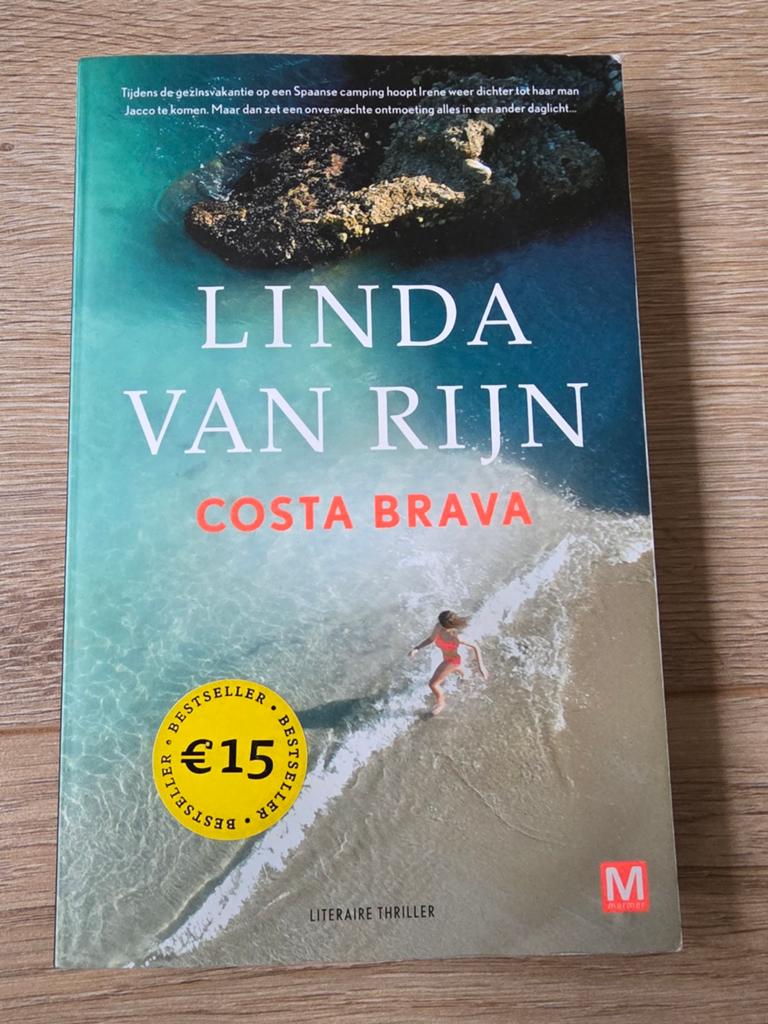 Linda van Rijn - Costa Brava (Literaire thriller), Ophalen of Verzenden, Zo goed als nieuw, Linda van Rijn, Nederland