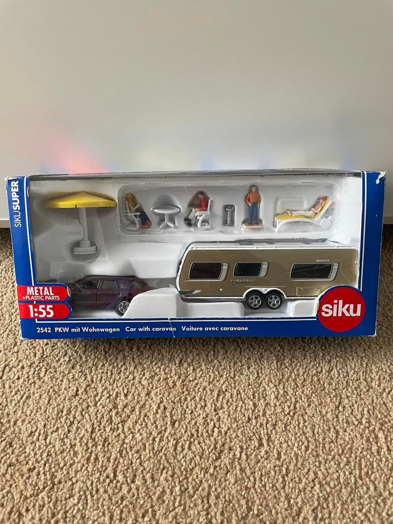 Siku 2542 Auto met caravan Porsche Dethleffs en accessoires, Ophalen of Verzenden, Zo goed als nieuw