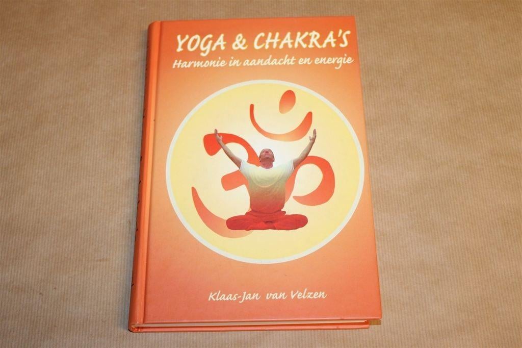 Yoga & Chakra\'s — Klaas-Jan van Velzen [Hatha Yoga], Boeken, Ophalen of Verzenden, Zo goed als nieuw, Overige onderwerpen, Achtergrond en Informatie