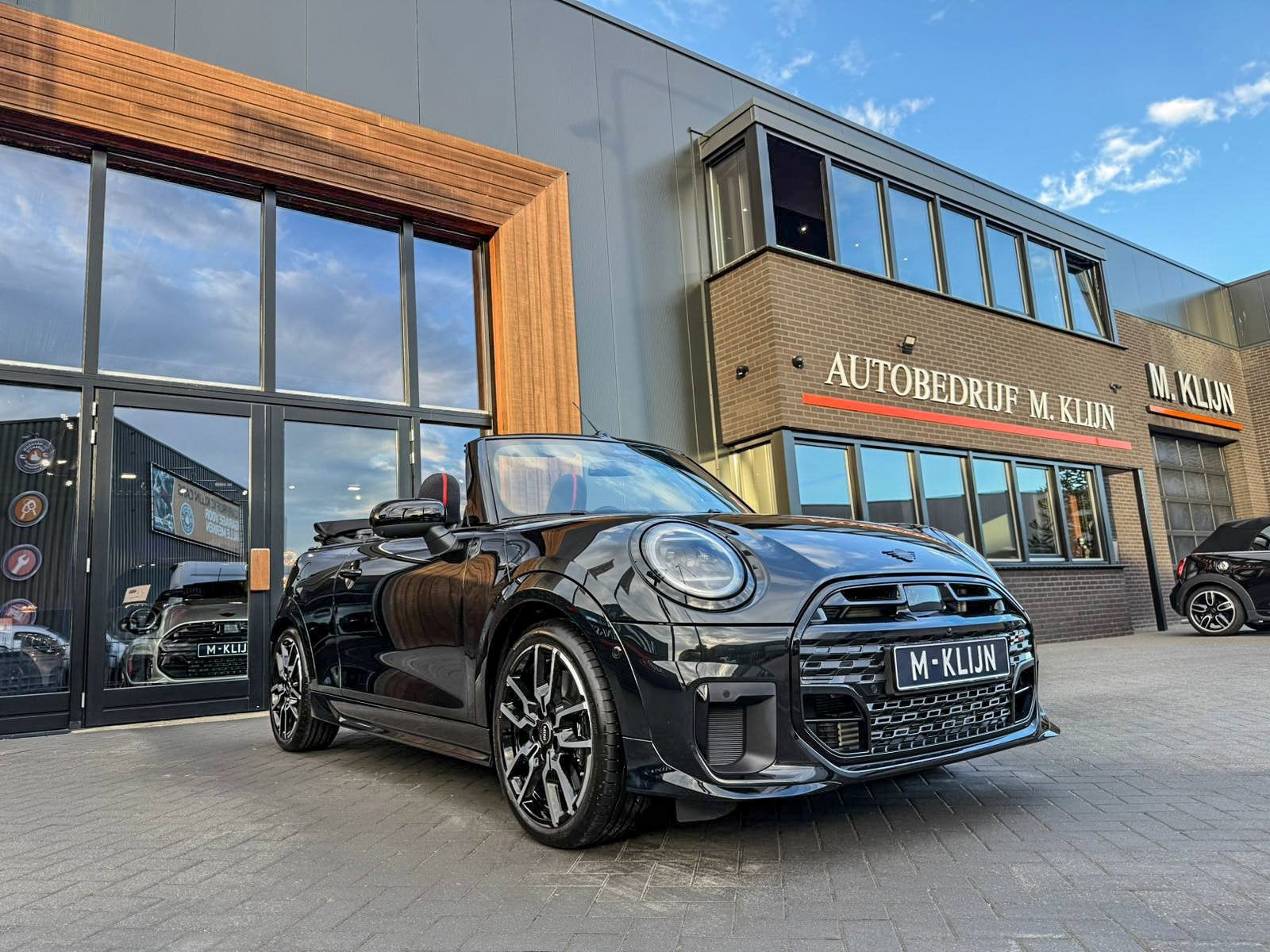 MINI Cabrio 2.0 Cooper S John Cooper Works F1 aut 204pk/Came, Auto's, Mini, 15 km/l, Gebruikt, Zwart, 4 cilinders