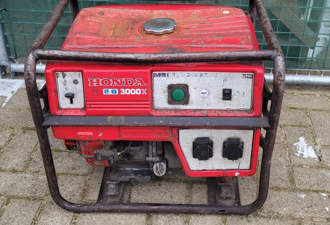 Honda EB3000x, Ophalen, Gebruikt