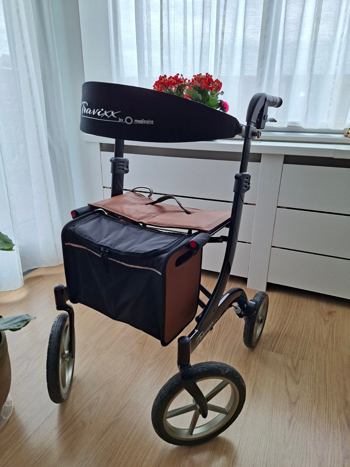 Z.g.a.n. rollator van Travixx, Diversen, Ophalen, Opvouwbaar, Zo goed als nieuw