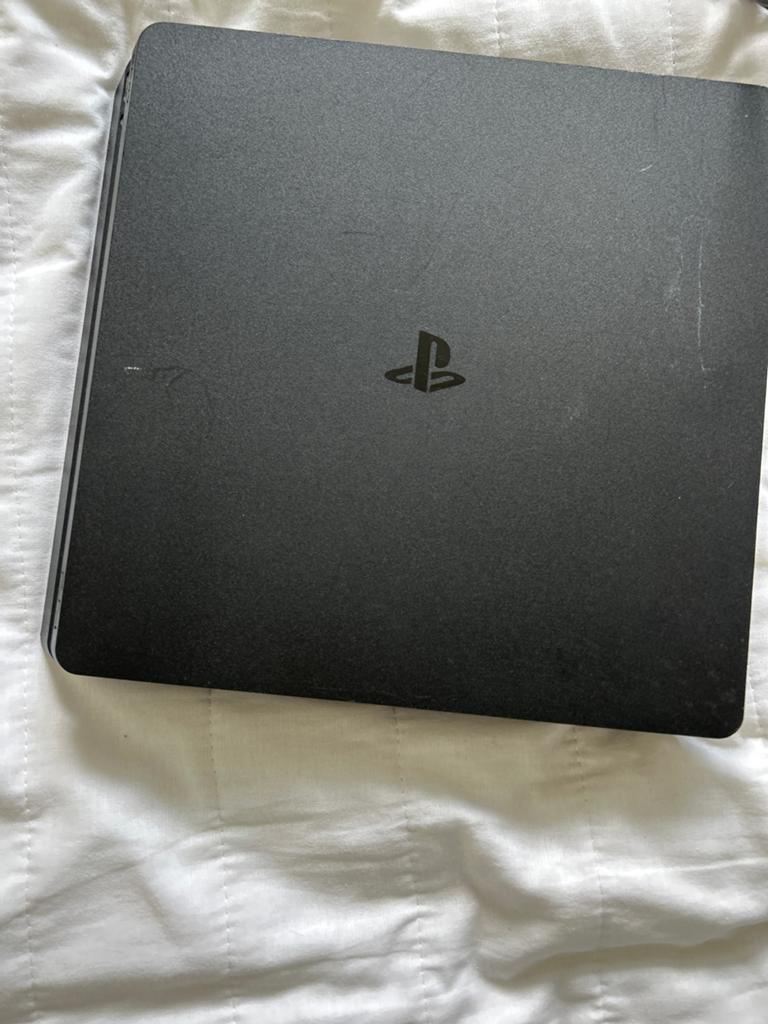 PlayStation 4 Slim met defecte disc-uitworp, Spelcomputers en Games, Spelcomputers | Sony PlayStation 4, Nieuw, Slim, Zonder controller