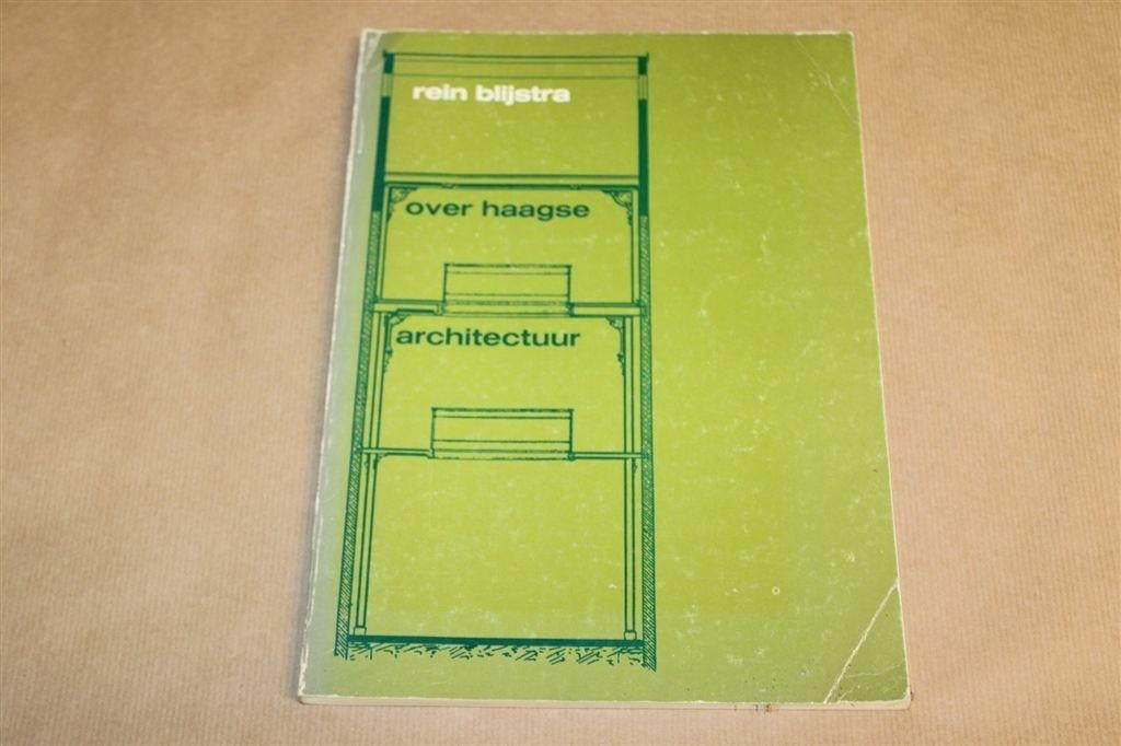 Over Haagse Architectuur — Den Haag Gebouwen 1975, Ophalen of Verzenden, Gelezen, Architecten
