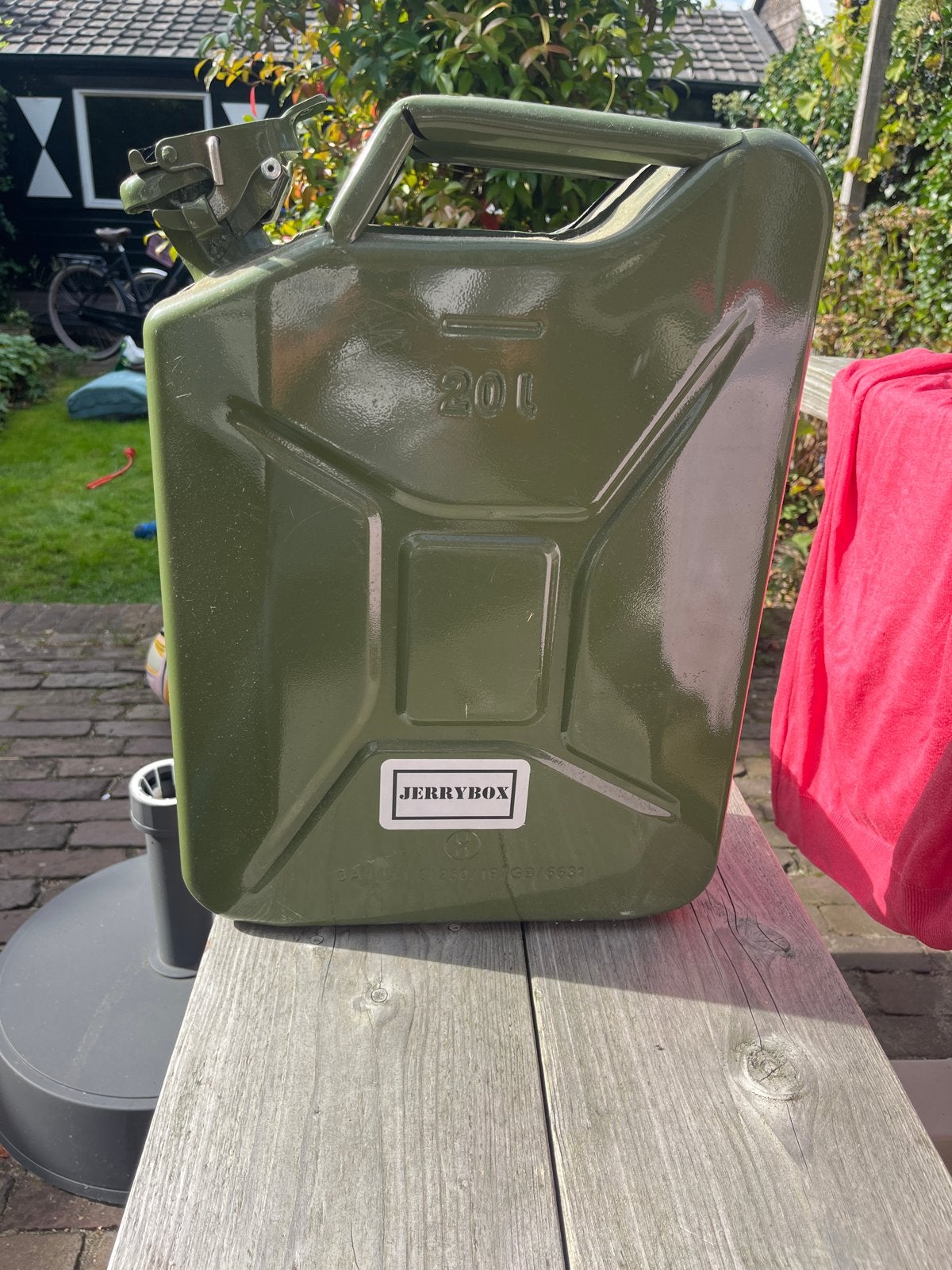 Jerrycan BBQ / Picknick Koffer - Uniek en Draagbaar, Ophalen