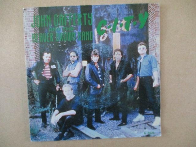s1477 john cafferty - c.i.t.y, Ophalen, Gebruikt, Overige genres, 7 inch