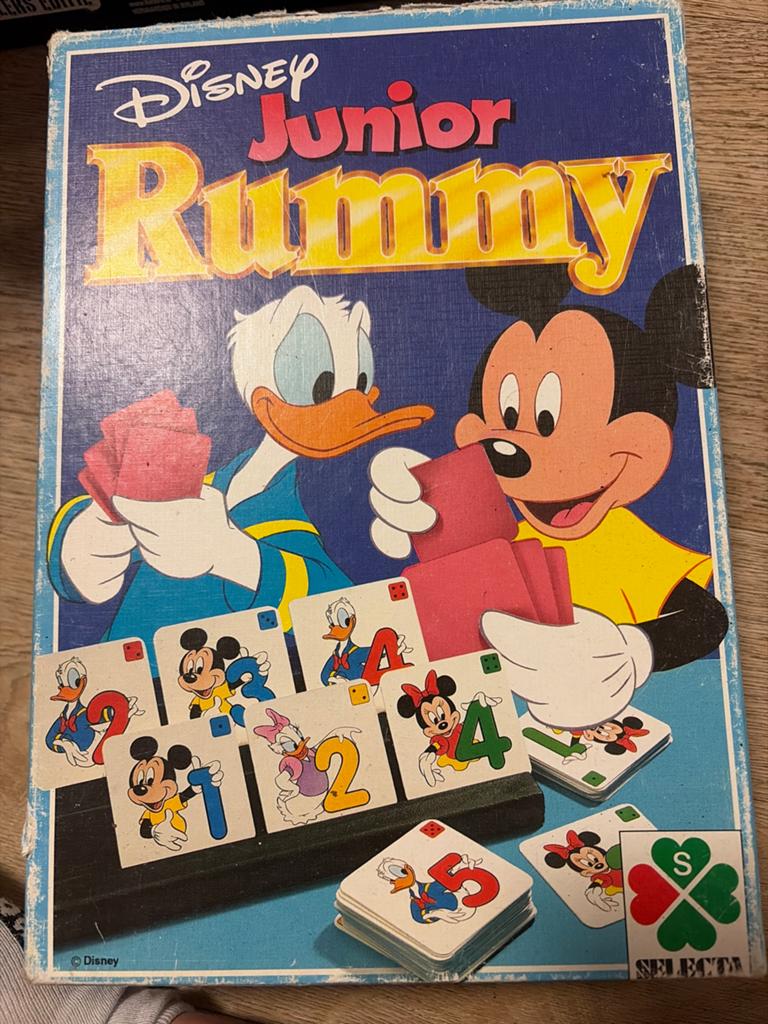 Disney Junior Rummy - Compleet en Leuk voor Kinderen, Drie of vier spelers, Ophalen of Verzenden, Gebruikt