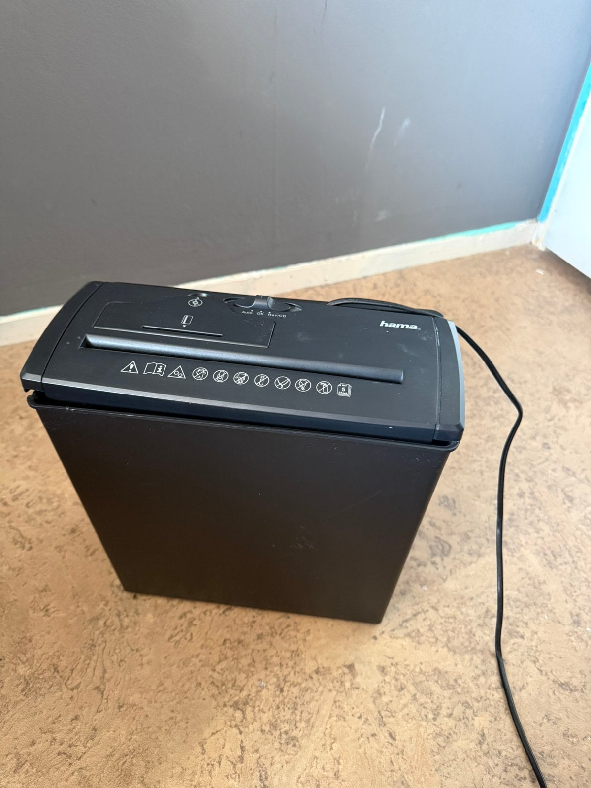 Hama Basic S5CD Papierversnipperaar (00050183), Ophalen of Verzenden, Zo goed als nieuw