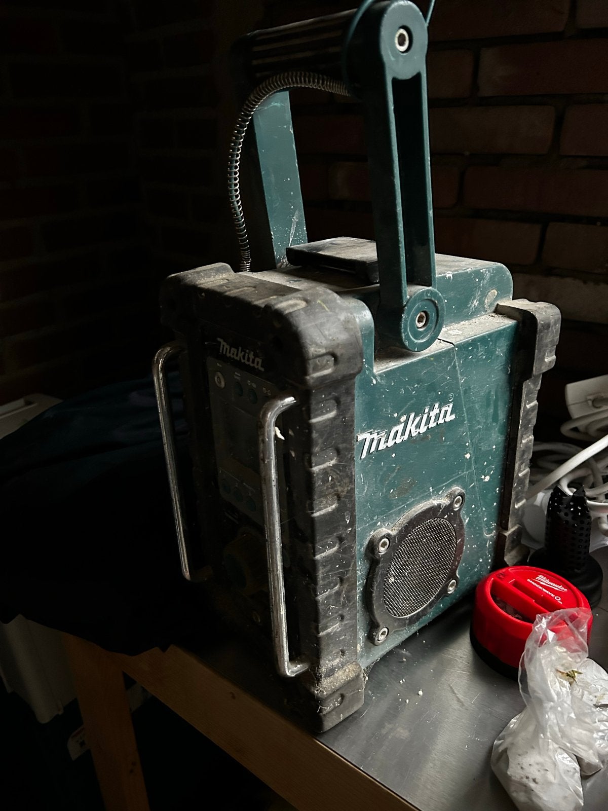 Makita BMR100 Bouwradio, Audio, Tv en Foto, Radio's, Ophalen, Gebruikt, Bouwradio