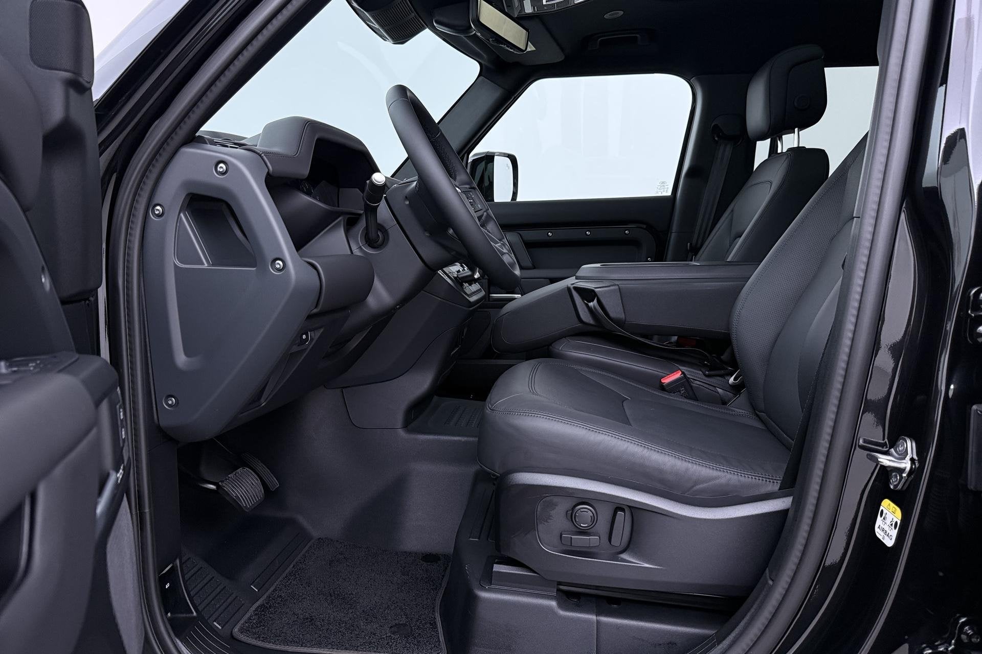 Land Rover Defender 2.0 P300e 110 X-Dynamic HSE | 6-Persoons, Auto's, Automaat, Gebruikt, 4 cilinders, 150 min
