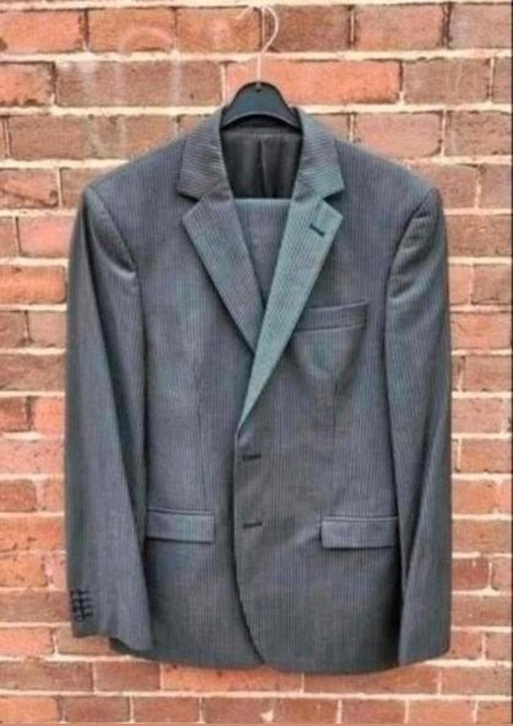 Seroussi kostuum. Jas en Broek. Small Medium, Ophalen of Verzenden, Zo goed als nieuw, Maat 48/50 (M), Zwart