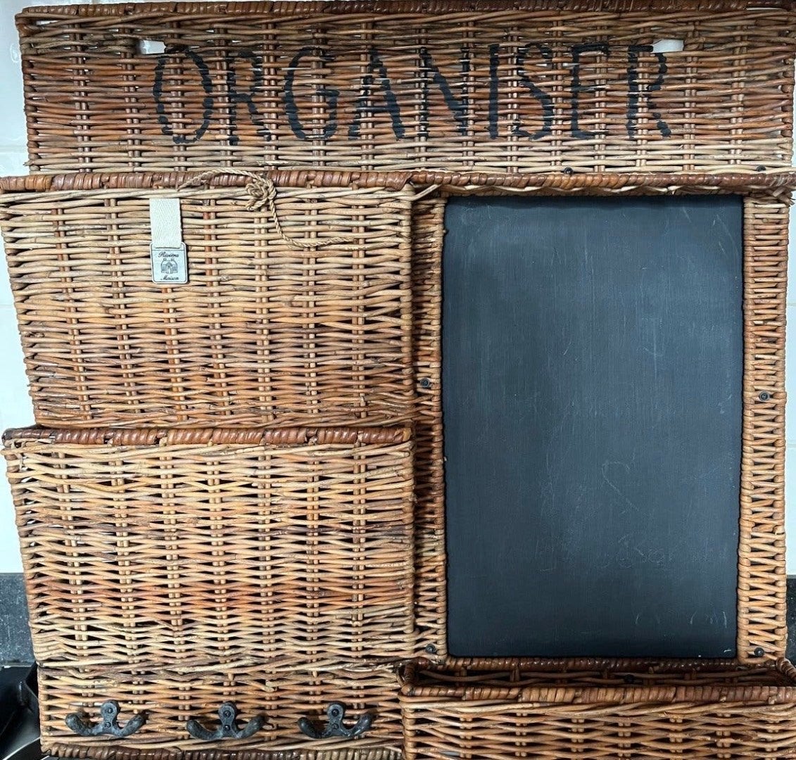 Mooie rieten organizer van Rivièra Maison, Ophalen of Verzenden, Natuurlijk materiaal, Bruin, Landelijk