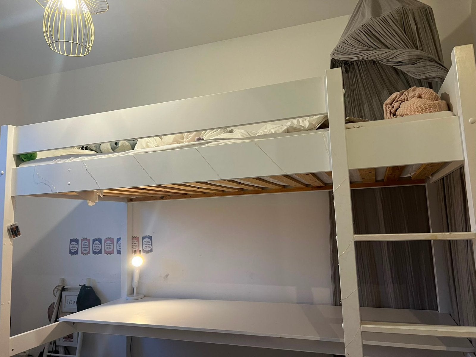 Hoogslaper met bureau Petite Amelie, Huis en Inrichting, Slaapkamer | Stapelbedden en Hoogslapers, Ophalen, Gebruikt, Eenpersoons
