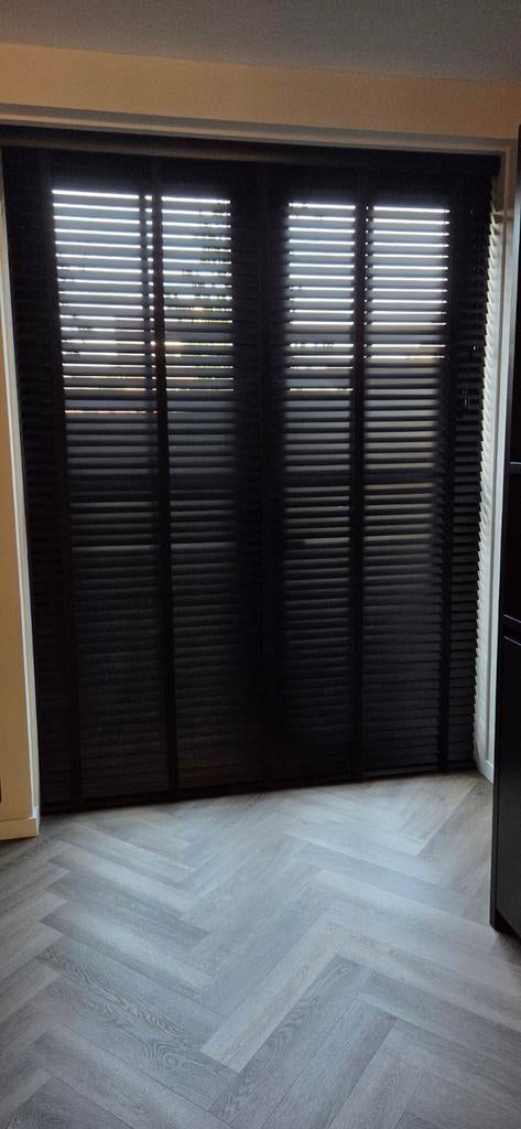 Houten jaloezieën zwart, Huis en Inrichting, Ophalen, Gebruikt, 200 cm of meer, Zwart