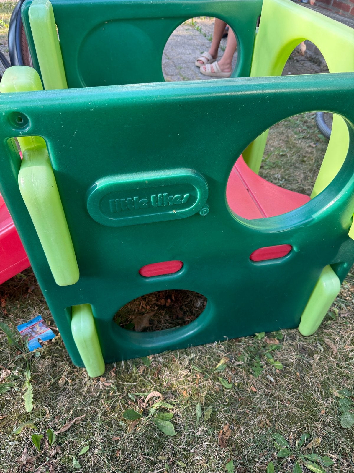 Little Tikes Klimtoestel met Glijbaan - Gebruikt, Kinderen en Baby's, Speelgoed | Buiten | Speeltoestellen, Ophalen of Verzenden