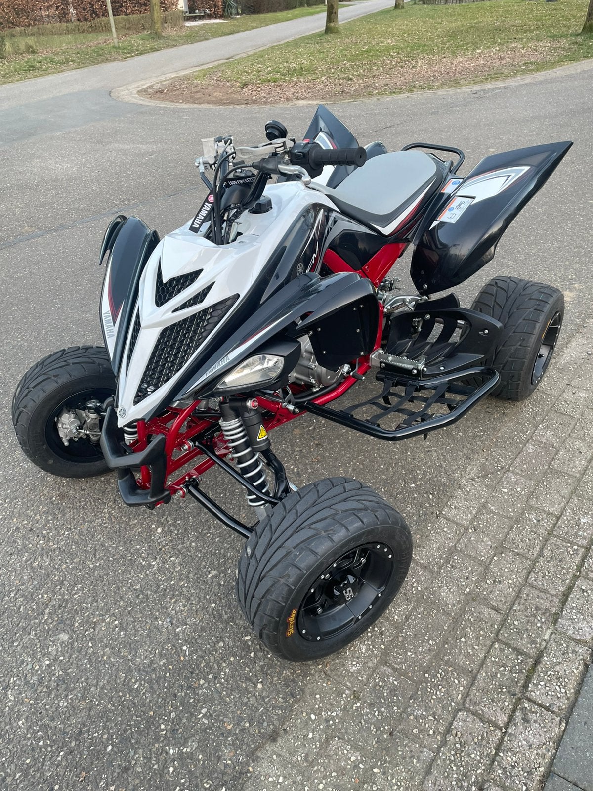 Yamaha YFM Raptor 700R, Ophalen