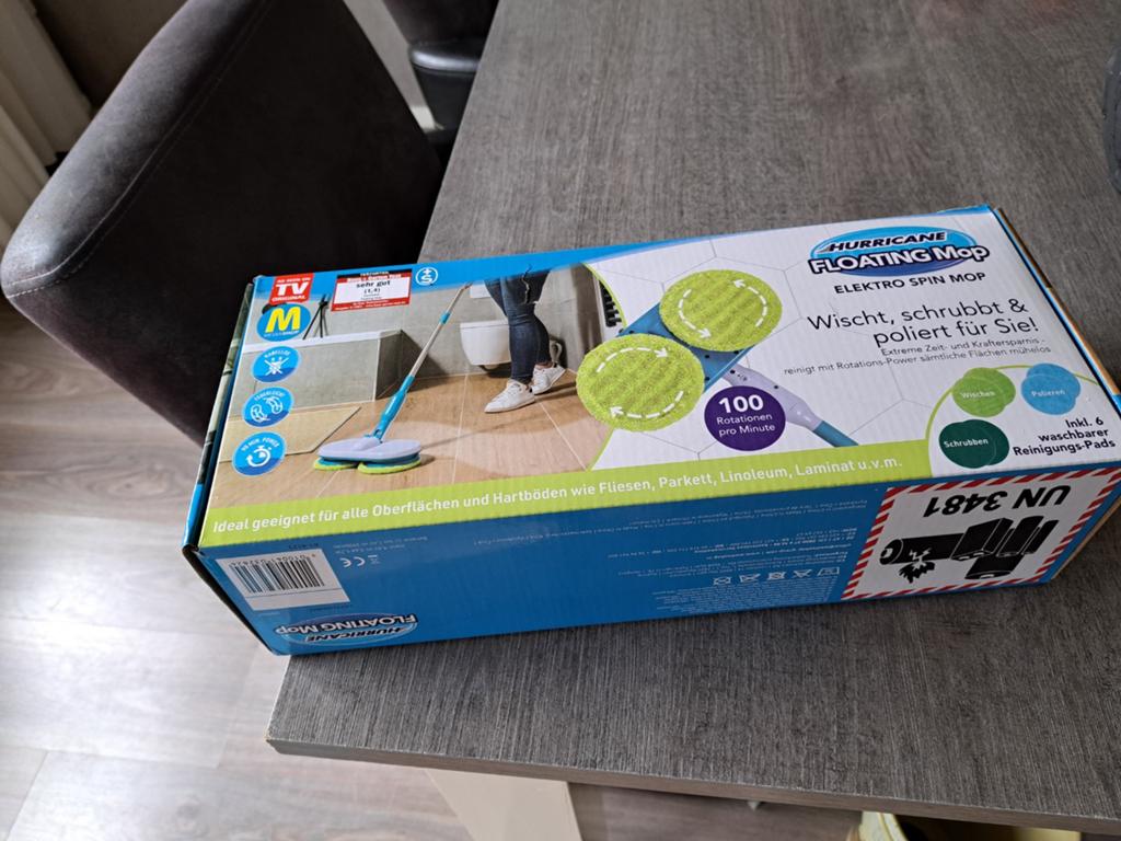 Hurricane Floating Mop - Elektrische Dweil en Polijster, Huis en Inrichting, Ophalen, Mop of Dweil