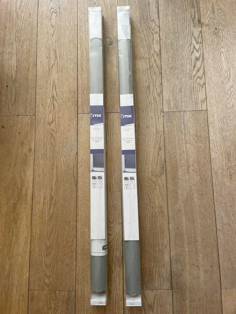 JYSK Tomma Rolgordijn Verduisterend - Lichtgrijs (2 stuks), Ophalen, 200 cm of meer, Nieuw, 50 tot 100 cm