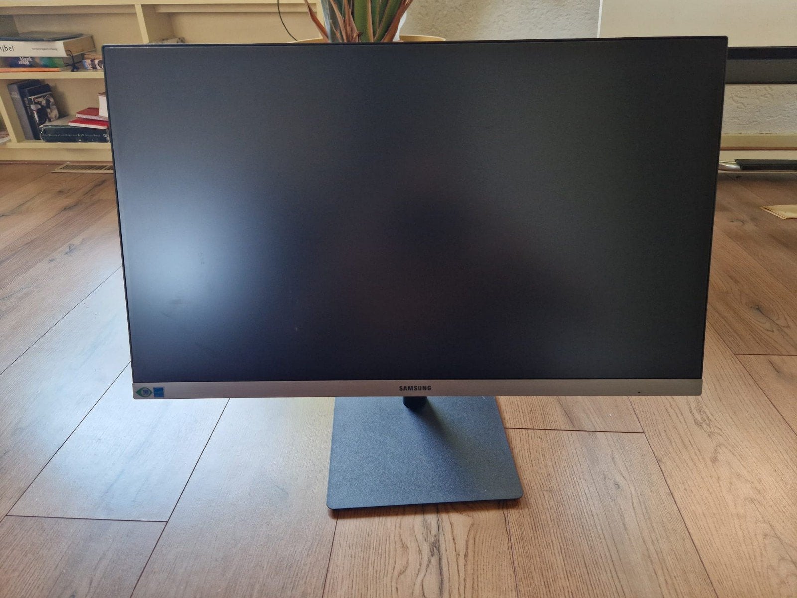 Computerscherm Samsung LS24R650 met kabel, Computers en Software, Monitoren, Ophalen, IPS, HDMI, Zo goed als nieuw