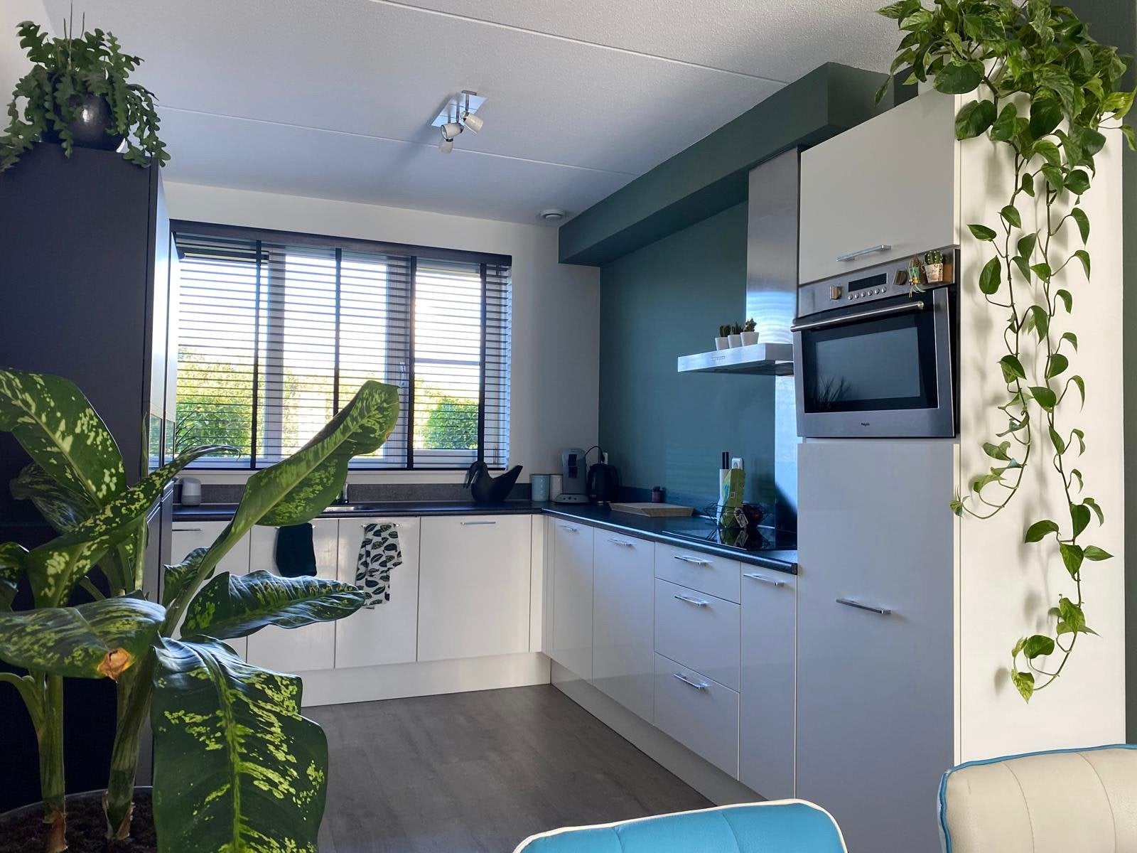 Complete witte keuken incl. Pelgrim apparatuur, Ophalen, Gebruikt, Wit, Hoekkeuken