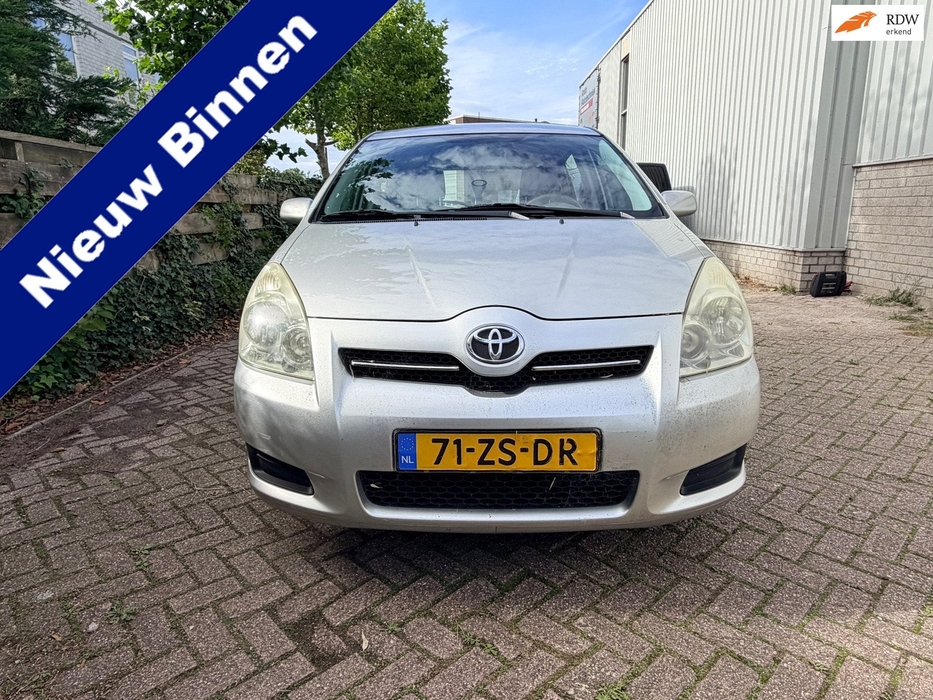 Toyota Verso 1.6 VVT-i Terra MPV AIRCO EXPORT NAP GOED ONDER, Auto's, 450 kg, Gebruikt, Zwart, 4 cilinders