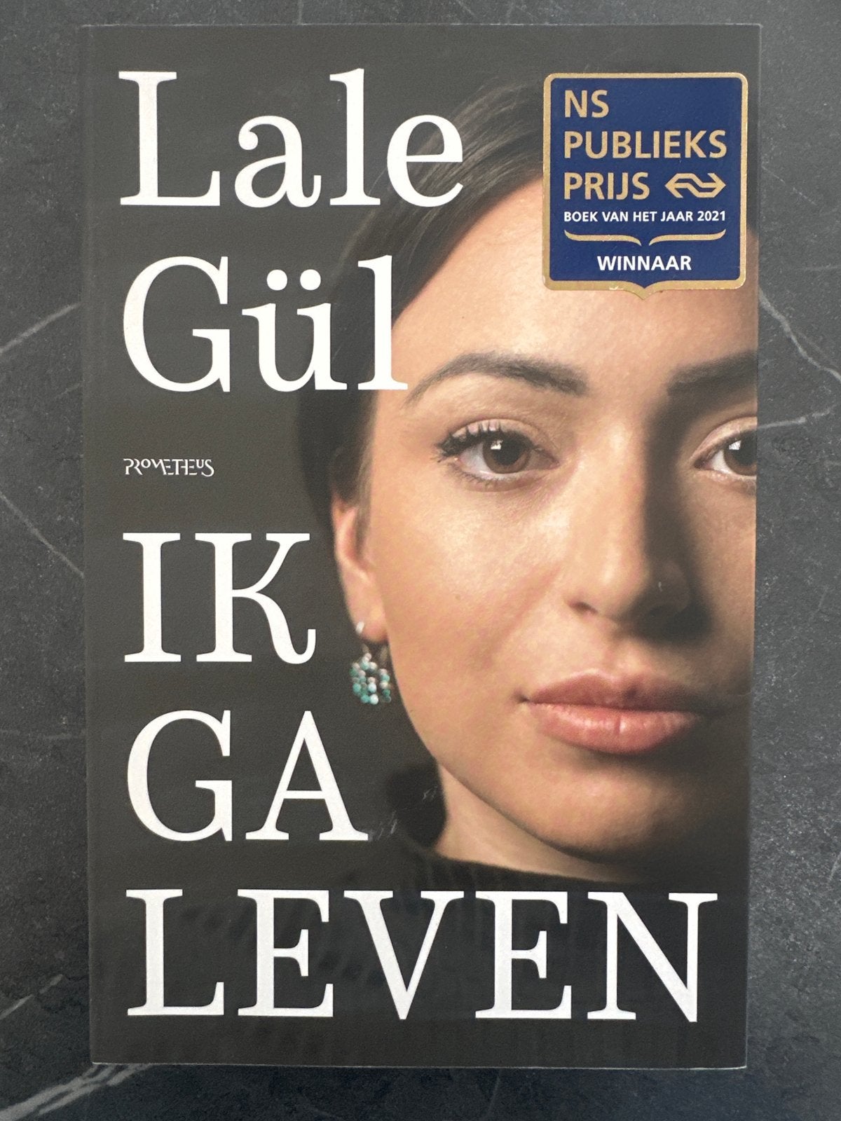 Lale Gül - Ik ga leven, Ophalen, Zo goed als nieuw, Lale Gül