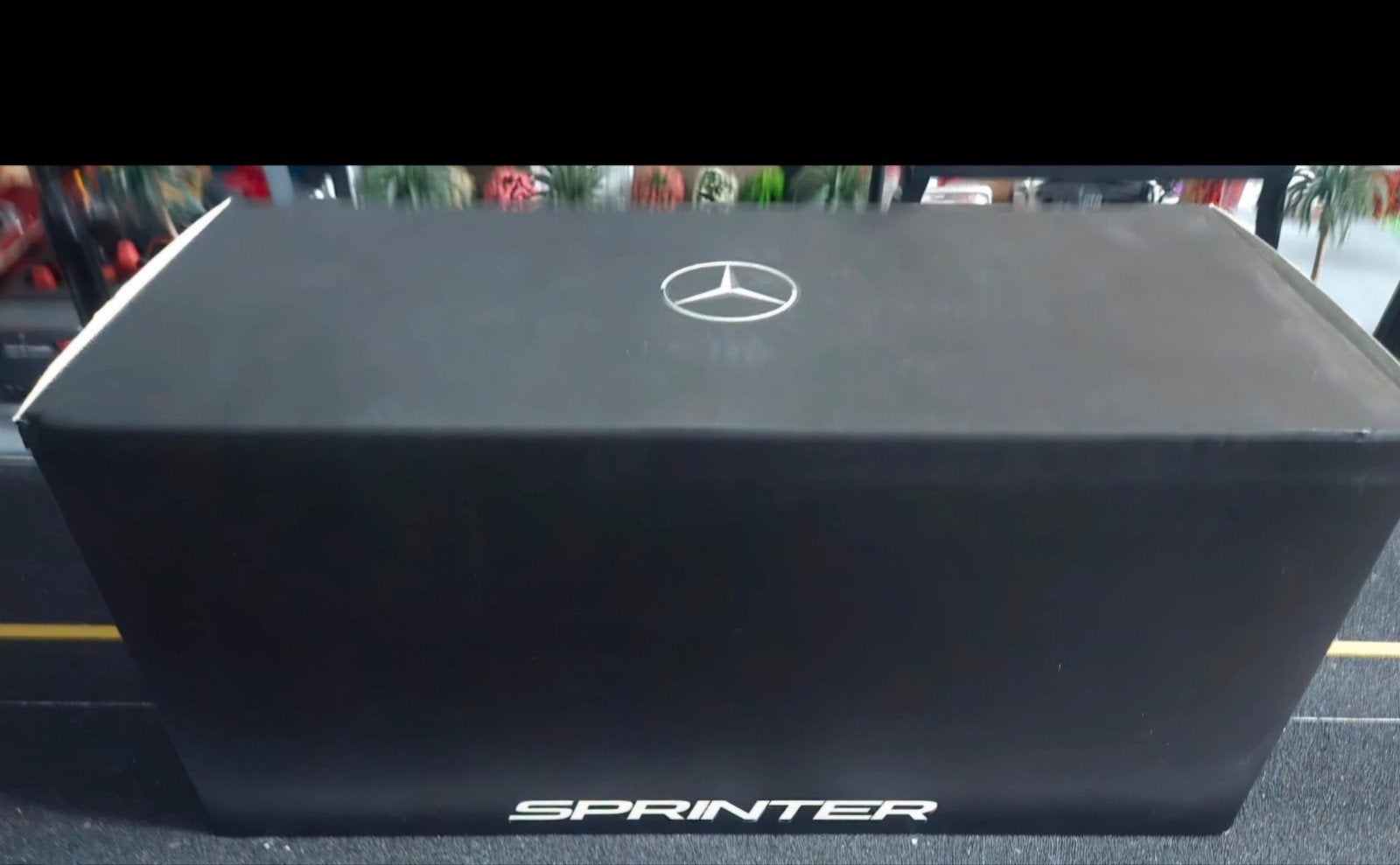 Mercedes Benz Sprinter 1:18 Norev - Zeldzaam Nieuwstaat, Ophalen of Verzenden, Zo goed als nieuw, Auto, Norev