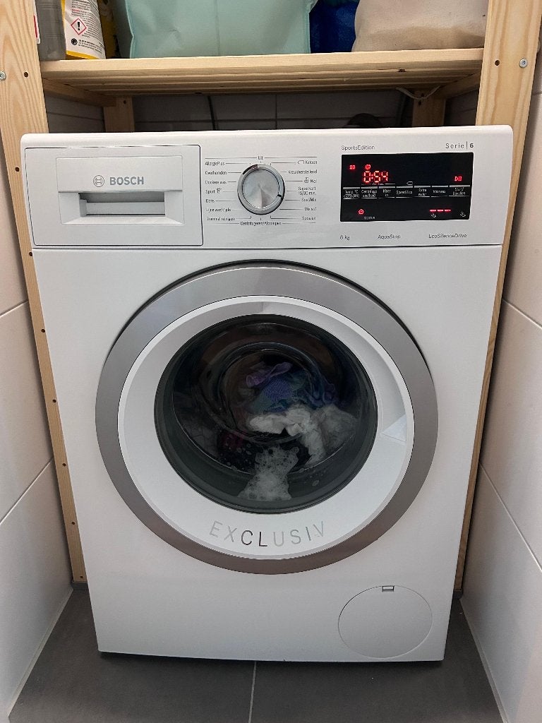 Bosch Serie 6 Exclusiv Wasmachine / Washing machine - 8 kg, Ophalen, 1200 tot 1600 toeren, 8 tot 10 kg, Wolwasprogramma
