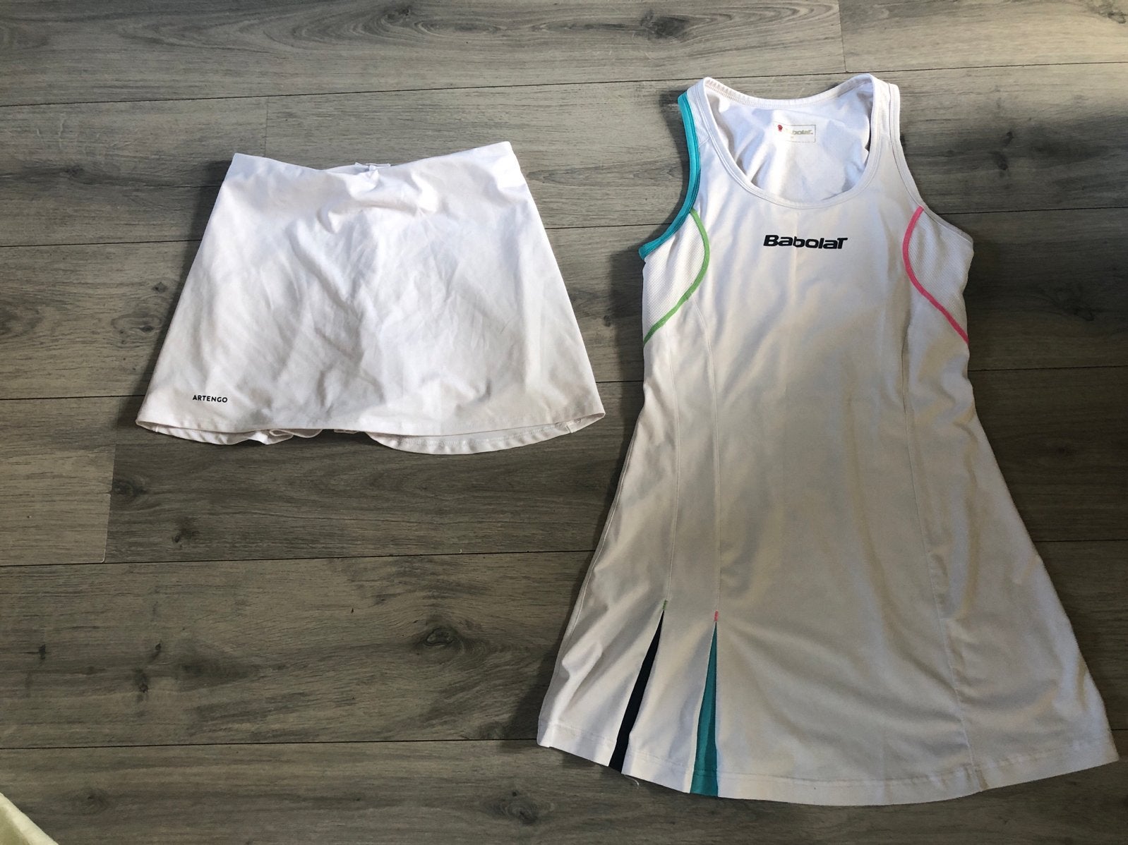 Tennisjurkje en rokje met broekje - Maat M, Maat 38/40 (M), Wit, Ophalen of Verzenden, Racketsport