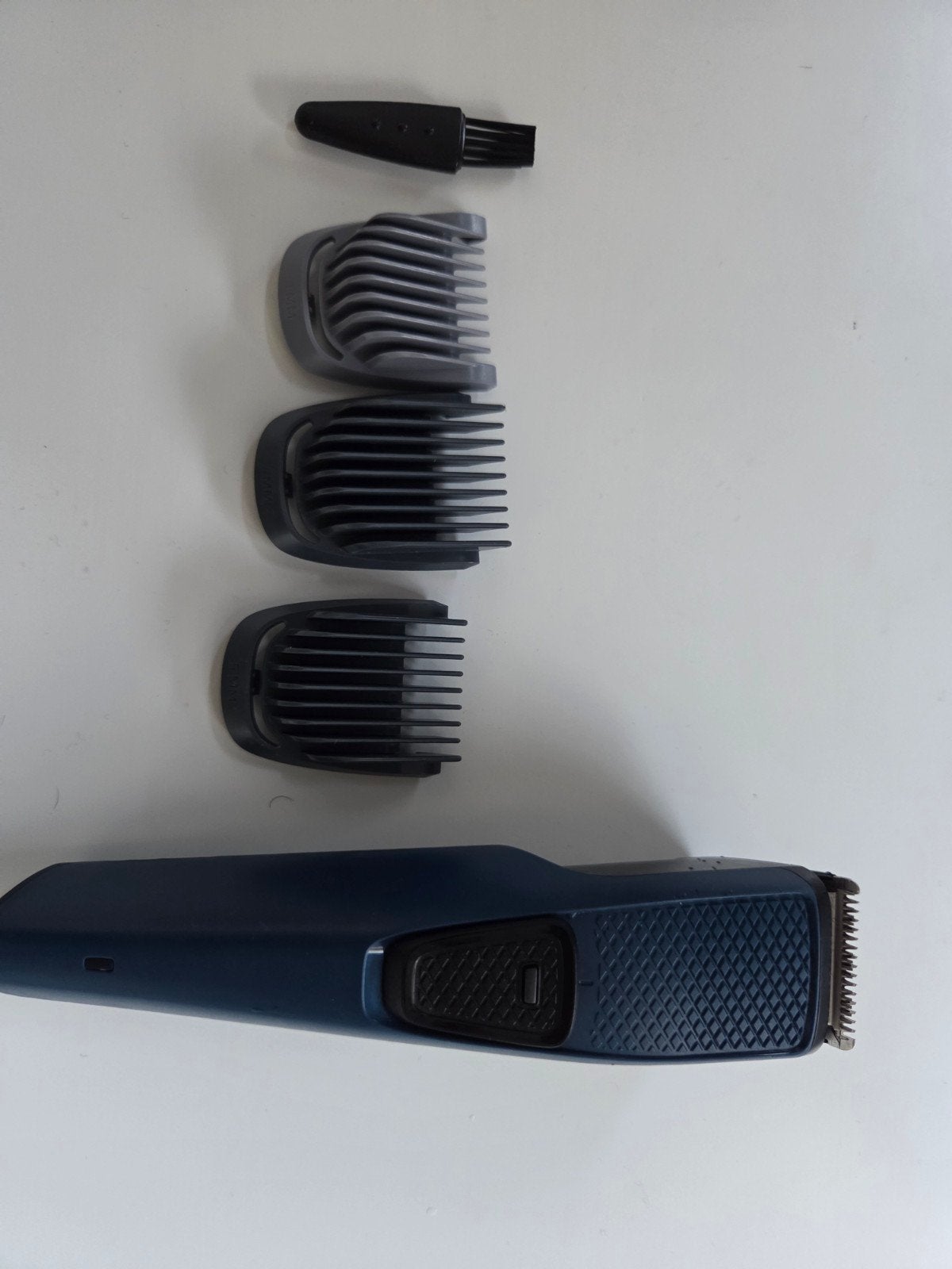Philips BT1202 Baardtrimmer met opzetstukken en USB-kabel, Ophalen of Verzenden, Zo goed als nieuw, Scheren en Epileren