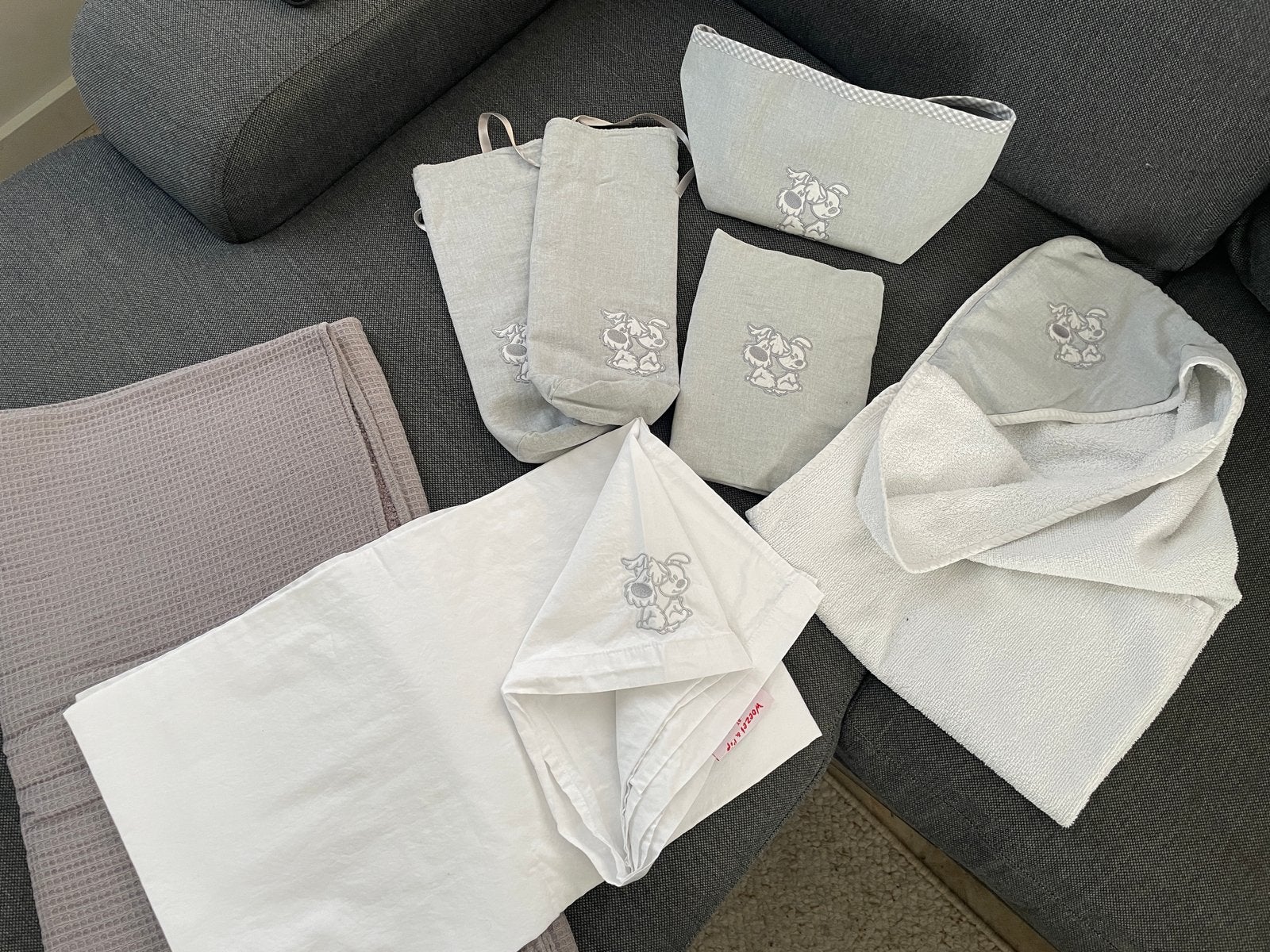 Woezel en pip babyset: oa badcape, luiermandje, laken, deken, Ophalen of Verzenden, Zo goed als nieuw
