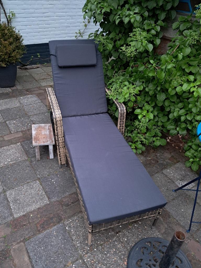 Nieuw ligbed 1 keer gebruikt., Ophalen of Verzenden, Wicker, Verstelbaar