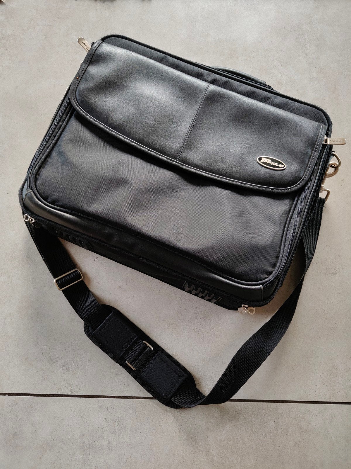 Targus Laptop Tas - Zwart, Gebruikt, Ophalen of Verzenden, Gebruikt, Overige typen