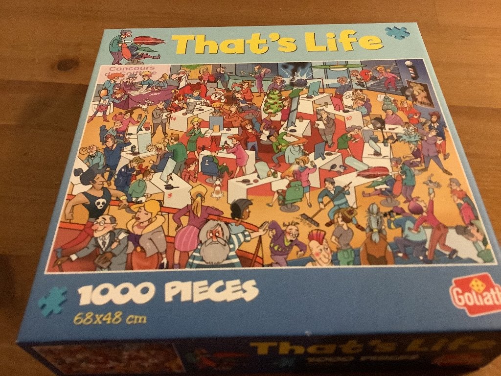 That's life puzzel 1000 stukjes. Kapperschool. Nieuw 937912, Ophalen of Verzenden, 500 t/m 1500 stukjes, Nieuw, Legpuzzel