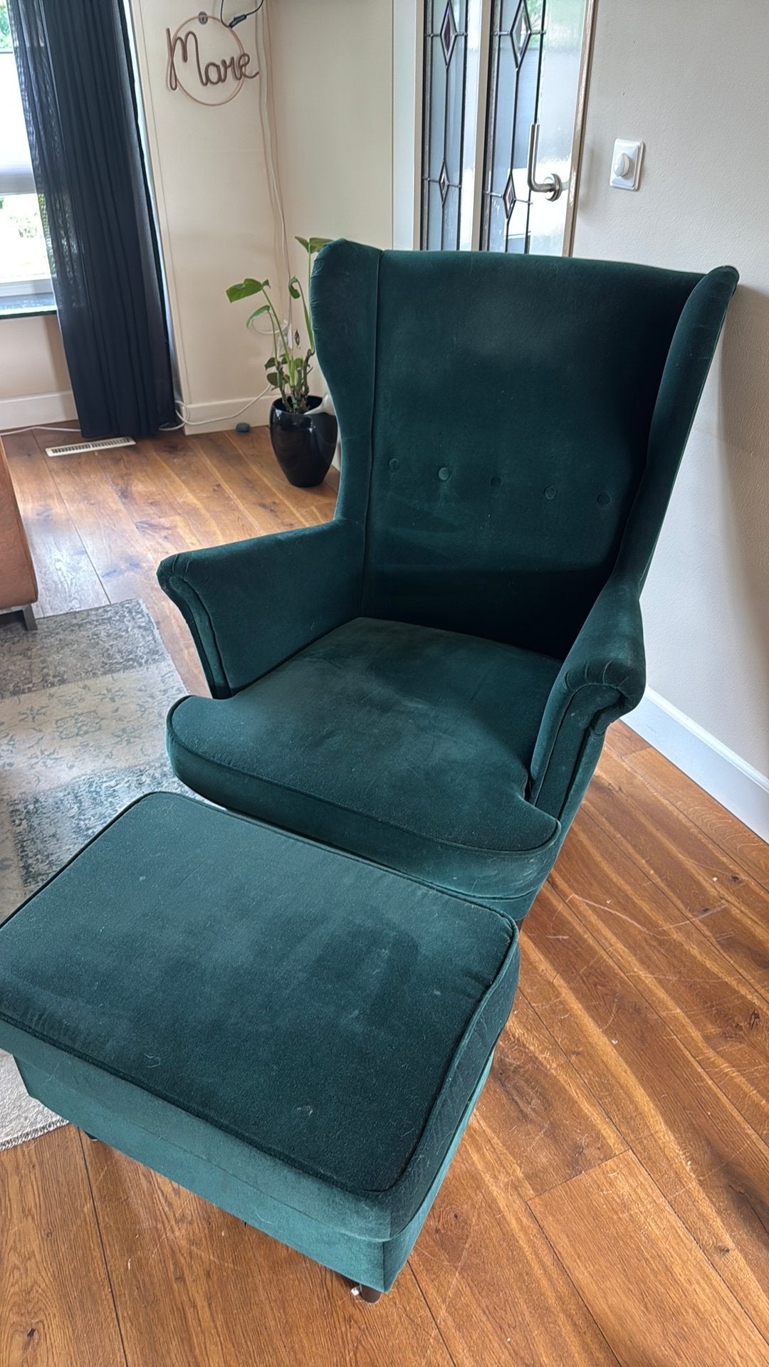 STRANDMON fauteuil met voetenbank - Donkergroen, Huis en Inrichting, Fauteuils, Ophalen, Gebruikt, Stof, 75 tot 100 cm