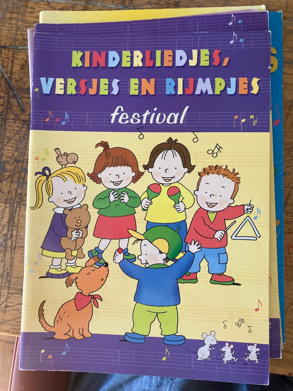 Kinderliedjes, Versjes en Rijmpjes Festival Boek, Ophalen of Verzenden, Gelezen, 2 tot 3 jaar