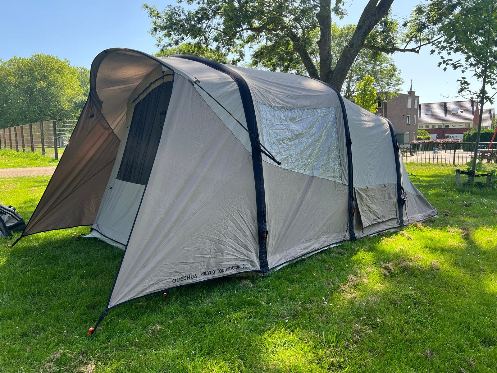 Quechua Air Seconds 6.3 Fresh & Black opblaasbare tent, Caravans en Kamperen, Tenten, Ophalen, Zo goed als nieuw, Meer dan 6