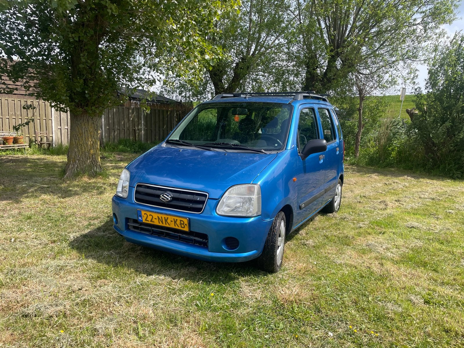 Suzuki Wagon R+ 1.3 – 109.183 km – met imperiaal, 5 deurs, Voorwielaandrijving, 40 €/maand, Origineel Nederlands, Handgeschakeld
