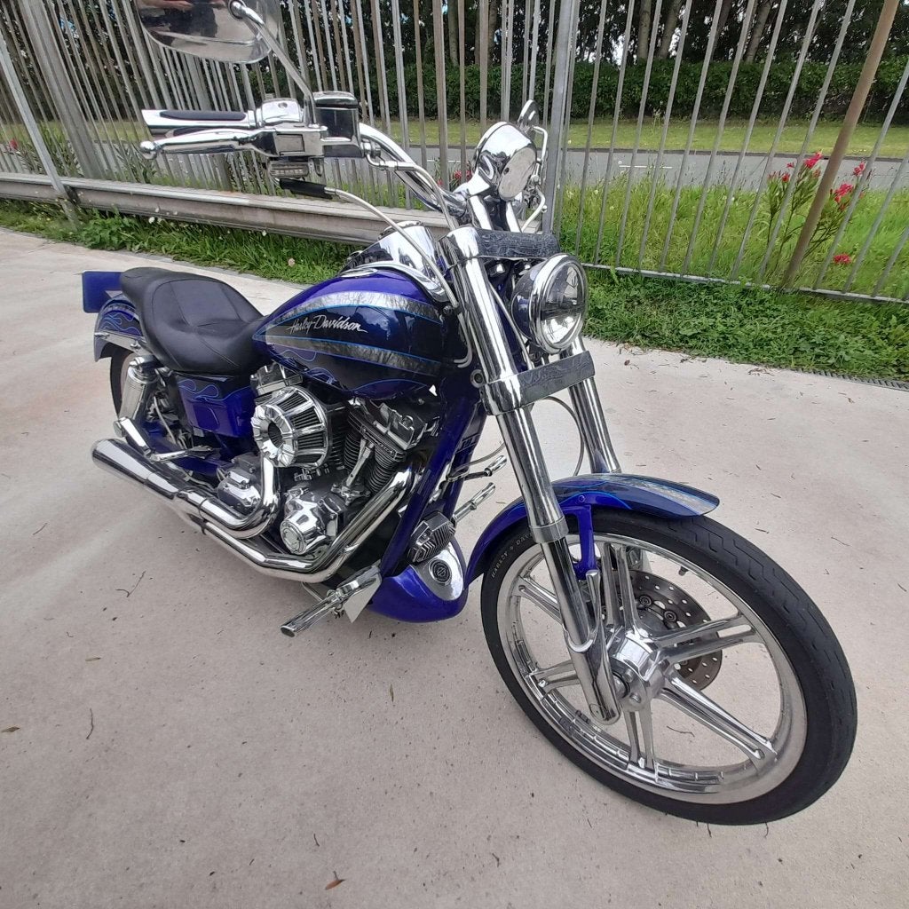 HD Dyna FXD SE2 Screamin' Eagle (CVO) uit 2008, Motoren, Motoren | Harley-Davidson, 2 cilinders, Sportuitlaat, Occasion, Chopper