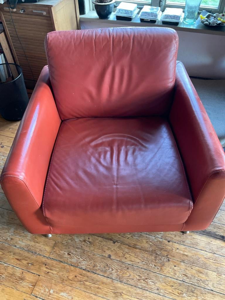 Twee comfortabele rode fauteuils, Huis en Inrichting, Stoelen, Ophalen, Gebruikt, Twee, Metaal