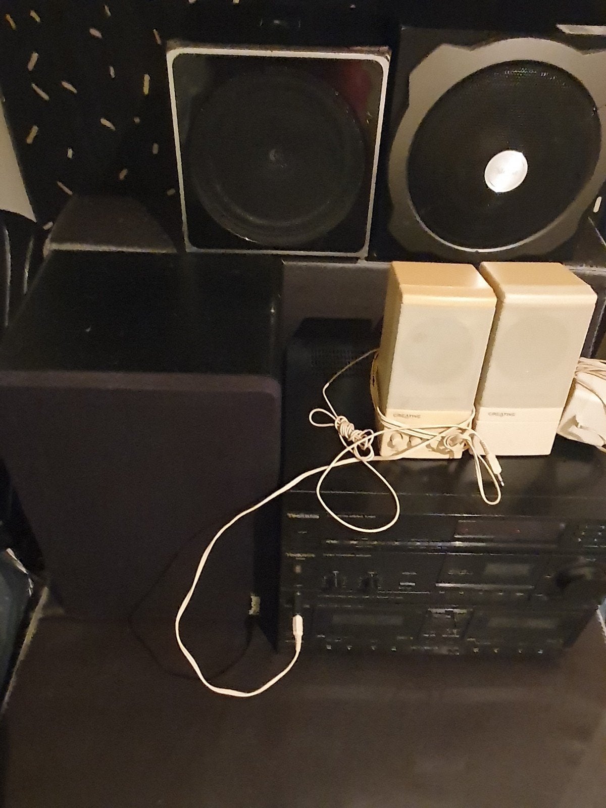 Technics Stereo Set met Magnat Speakers en Creative Speakers