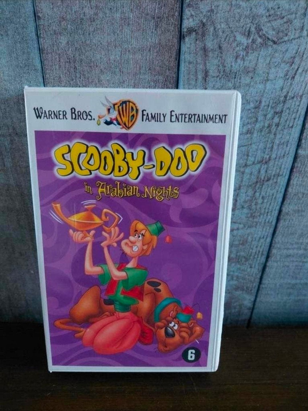Scooby-Doo - Arabian Nights videoband., Gebruikt, Tekenfilm, Alle leeftijden, Ophalen of Verzenden